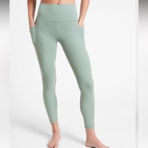 Salutation *NWT* 7/8 stash tight Size XL